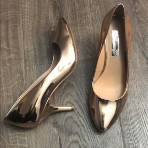 Rose gold heels 😍👠✨